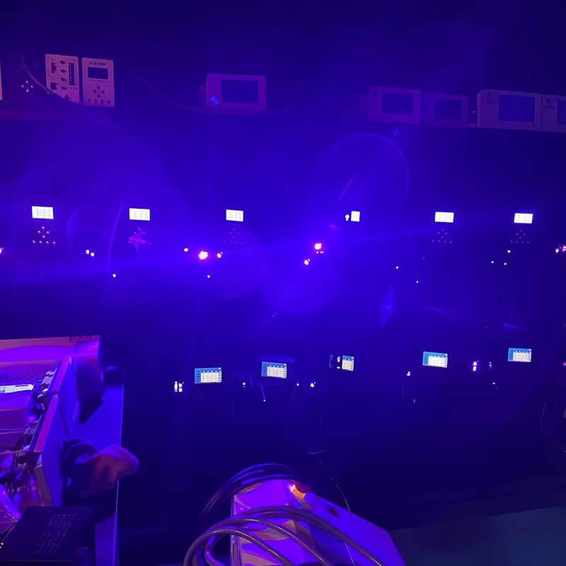 摄像头模组粘接专用UVLED点光源：复坦希精密固化技术护航影像品质升级