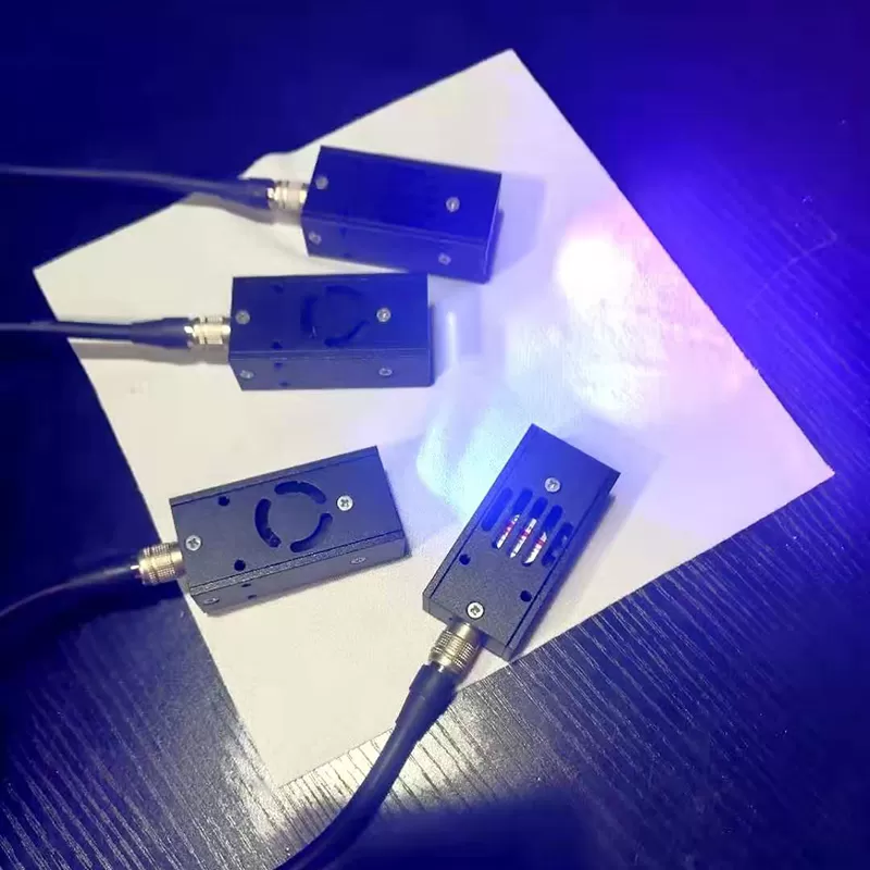 复坦希UVLED线光源UVLN81T：引领高效精准固化新潮流