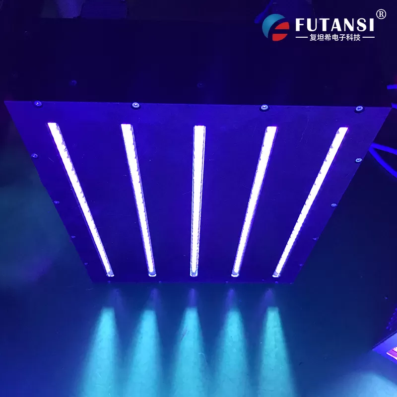 复坦希UVLED线光源应用：连续输送产品在线UV固化